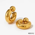 Boucles d'oreilles créoles C dorées et épaisses avec fermoirs sphériques style minimaliste - Or (KDE1912)