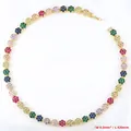 Détail du collier à fleurs de 8mm avec des pierres de zircone cubique multicolores - Collier Zirconia Coloré Or (VL526)