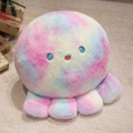 Peluche polpo colorato tie-dye con morbida pelliccia macaron e occhi a stella ricamati - 40cm (0,45kg) / Tie-Dye Colorato (40cm)