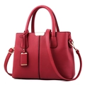 Red lychee pattern leather handbag with golden metal trim and detachable shoulder strap - Lychee Texture / Burgundy