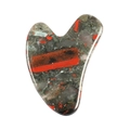 Herzförmiger Gua Sha Stein aus Rubin-Zoisit mit polierter grün-roter Steintextur - 80*55*6mm / Afrikanischer Blutstein