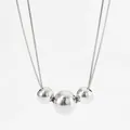 Silberne Edelstahl-Doppelschlange-Halskette mit drei metallischen Kugelanhängern - Drei-Perlen-Anhänger-Stil (PDD872) / Silber