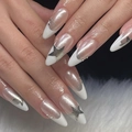 Französische silberne Stiletto-Nägel zum Aufkleben mit Sternen und Strasssteinen - Französischer Silberstern-Stil (JP2572)