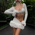 Conjunto blanco de top corto de manga larga y minifalda con volantes en tejido texturizado - S / Blanco
