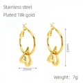 Orecchini a cerchio a cuore in acciaio inossidabile placcato oro 18K per donna elegante - Orecchini a cuore (1266)