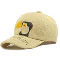Beigefarbene gewebte Baseballkappe mit Tukan-Stickerei und Freedom-Schriftzug - Handbemalter freedom Stil (Khaki)