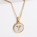 Collar minimalista de oro de 18k con un elegante colgante de nácar y la letra Y - Letra Y