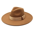 Detail of wool felt fedora featuring champagne satin ribbon and golden bee metal emblem - M (56-58cm) / Light Coffee