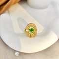 Bague vintage ajustable en or avec un trèfle à quatre feuilles naturel serti dans une résine - Ouvert Réglable / Or avec fleur verte