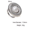 Anillo martillado plateado con perla blanca que muestra las medidas de diámetro y peso - Color Acero