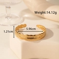 Bracciale rigido piuma bohémien regolabile in acciaio inossidabile dorato con misure - Stile Aperto Piuma (YB-190)