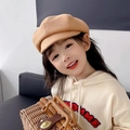 Classic kids camel newsboy cap in Korean style for autumn fashion outfits - One Size / Brown