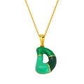 Collana dorata con pendente a lettera D in 3D con finitura in smalto tricolore verde - Stile Lettera D Color Block Verde (S640G-001-D)