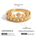 Minimalist 18K gold stainless steel crown ring with sparkling rhinestones in a golden finish - US 8 / Densely Set Zirconia Crown Style (JDR0306050-8)