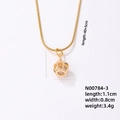 Detailansicht der goldenen Kronen-Halskette mit Maßen 1,1 cm x 0,8 cm und Gewicht von 3,4 g - Hohle Krone Stil (N00784-3)