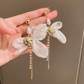 Floral heart drop earrings with white mesh bow and golden pearls for a vacation look - White Bow