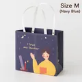 Marineblaue Geschenktüte aus Papier mit Lehrer-Illustration, Größe M 20x10x22cm - Größe M / Marineblau