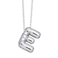 Pendentif lettre E style bulle en argent poli avec une chaîne à maillons fins - Lettre E