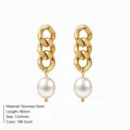 Élégantes boucles d'oreilles en acier inoxydable plaqué or 18K avec perles blanches - Style Chaîne Perle Unique (TE19487) / Or
