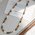 Collier ras du cou en acier inoxydable doré avec perles en pierre de marbre terreux - Style Pierre Cylindrique Terreuse Naturelle (37# Collier-Marron-Or)