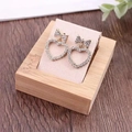 Bamboo wood 36-slot jewelry tray with heart-shaped bow earrings in golden finish - 1 Slot - Beige