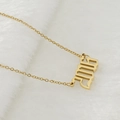 Collier doré en acier inoxydable 18K avec pendentif année 2002 gothique sur fond doux - 2016