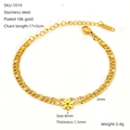 Detailed view of 18k gold plated stainless steel anklet with flower pendant and K18 stamp - 18K Gold / Gold