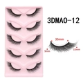 Detail view of fox-eye false eyelashes with 33mm black band and 15mm wing length - 3DMAO-12