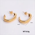 Golden C-shaped hoop earrings with vertical texture 21mm x 27mm in stainless steel - Vertical Texture C-Hoop Earrings (AMLEH122)