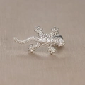Silver gecko cartilage earring with sparkling white cubic zirconia micro-inlay - Gecko Shape / Silver