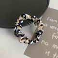 Elastic satin scrunchie with beige, black and white leopard print pattern - Khaki Leopard