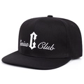 Cappello snapback nero con ricamo 3D bianco Genius Club su sfondo bianco - Regolabile / Nero