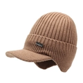 Gorro de invierno para hombre con orejeras y visera en color camello cálido y grueso - Talla única / Caqui
