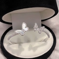 Sparkling zircon and shell butterfly open bangle bracelet in silver for women - Bracelet - Silver