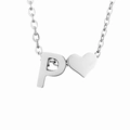 Collana minimalista color argento con ciondolo a lettera P lucida e cuore solido - P-Acciaio