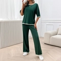 Dunkelgrünes Strick-Zweiteiler-Set mit weiß gestreiften Kanten und Kurzarm-Weitbeinhose - S / Dunkelgrün