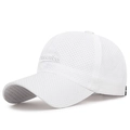 Witte sneldrogende mesh baseballcap met borduursel en ademend sportief ontwerp - Verstelbaar / Wit