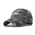 Vintage camo baseballpet met wit Doile borduursel en een gebogen klep voor uniseks - Verstelbaar / Blad Camouflage