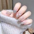 Unghie finte con sfumatura glitter argento, motivi di nuvole bianche e paillettes stelle - Stile Stella Nuvola Rosa Nude (JP1034)