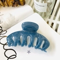 Detail of blue glossy flower hair claw clip with strong metal spring and teeth - Keel Style Claw / Approx 11cm / Haze Blue