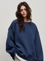 Oversized navy blue crewneck sweatshirt with dropped shoulders in a minimalist casual style - S / Navy Blue (Thin)