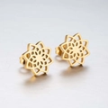 Boucles d'oreilles lotus vintage dorées avec pétales creux symétriques au design épuré - Mandala / Or