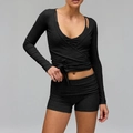 Zwarte geribbelde tweedelige sportset voor dames met wikkeltop met lange mouwen en short - S / Zwart