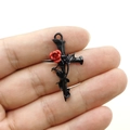 Schwarzer Gothic Dornen Rosen Kreuz Anhänger DIY Schmuck Zubehör Stil Variante Schwarz Rot - Dunkelgothic Schwarze Rose Nagel Charm (Stil 6)