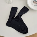 Chaussettes japonaises noires à pois blancs et bordures en dentelle à volants - Taille unique / Noir