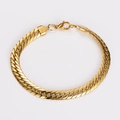 Detailed close-up of 7.5mm polished gold stainless steel flat link curb chain bracelet - Gold Color Bracelet (22cm) / 7.5MM