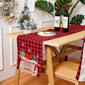 Weihnachts-Tischläufer mit rot-schwarzem Karomuster und Letters to Santa Stickerei - Rot-Schwarz Kariert