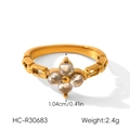Détail d'une bague chaîne plaquée or ornée de quatre pierres de zircon brillants - US 7 / Style Fleur Trèfle à Quatre Feuilles Zircon (HC-R30683)