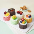 Lot de six cupcakes en PU réalistes avec fruits artificiels sur un plateau de service - Boîte de Gâteaux Mousse Ronds (XMB-47)
