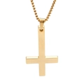 Colgante de cruz invertida dorada minimalista con cadena de caja de acero inoxidable pulido - Collar Color Dorado (KN34331-K)